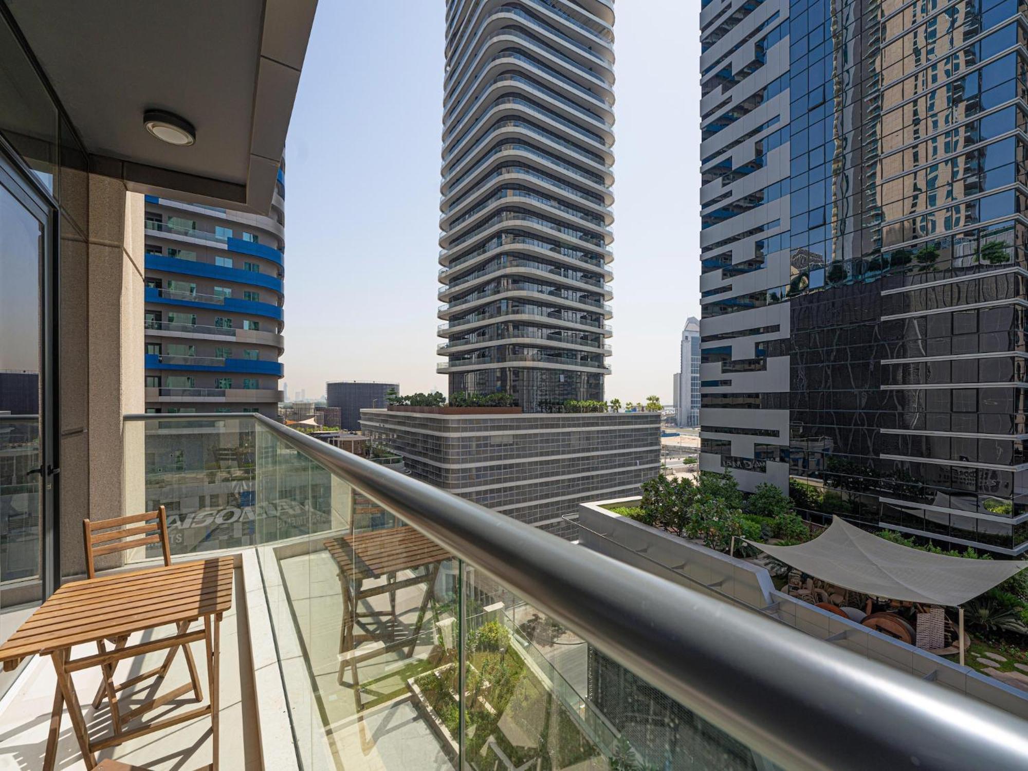 Luxe Apartments Near Dubai Mall Burj Khalifa Pool Gym Parking エクステリア 写真